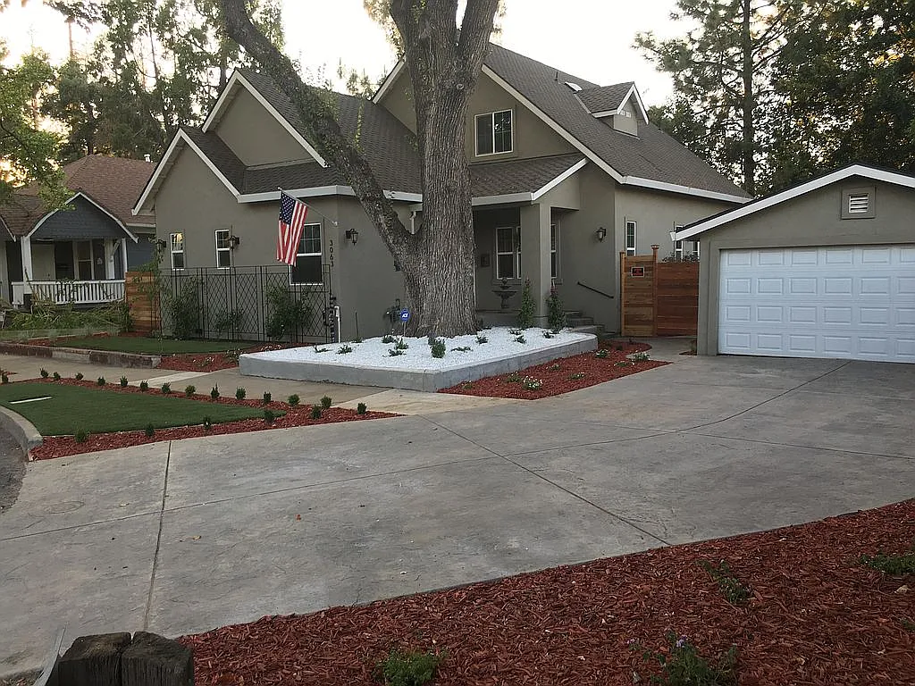 3063 Donner Way photo 1