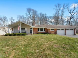 7449 Yellow Creek Dr, Poland, OH