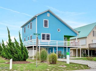 1122 N Topsail Dr, Surf City, NC 28445