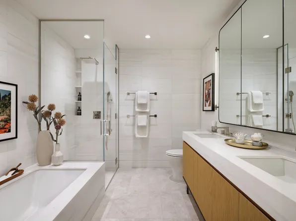 200 East 20th Street image 5 of 13