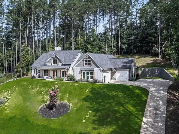 607 Walker Ct, Canton, GA 30115