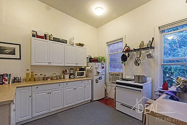 Rented by Ideal Properties Group | media 7
