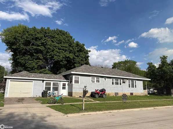 1709 10th St, Emmetsburg, IA 50536