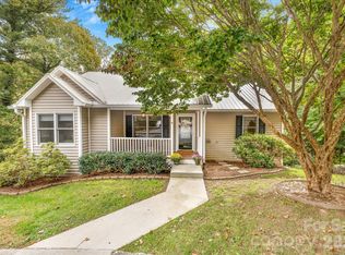 2 Maybury Pl, Arden, NC 28704