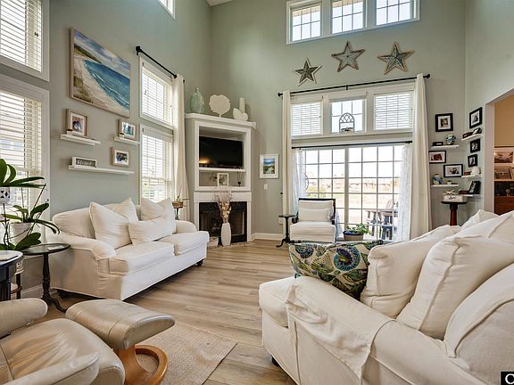 3rd image of 109 Gables Way #8B