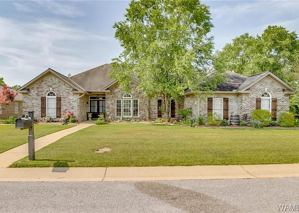 1st image of 2023 Harrison Dr