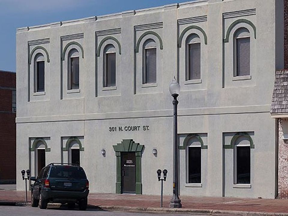 1st image of 301 N Court St #9