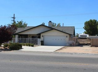 13928 Rincon Rd, Apple Valley, CA 92307