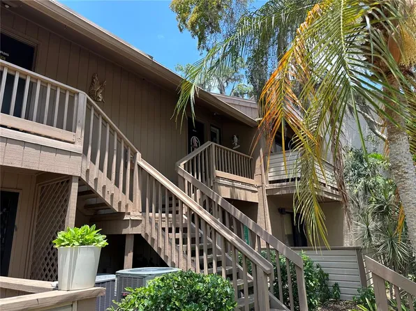 1647 Brookhouse Ct, Sarasota, FL