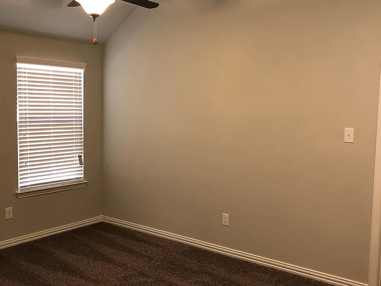 14624 Viking Ln — Photo 10