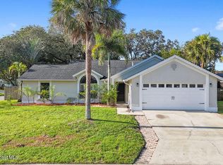 2215 Plantation Dr, Melbourne, FL 32935