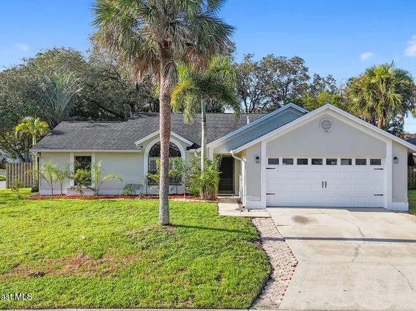 2215 Plantation Dr, Melbourne, FL 32935