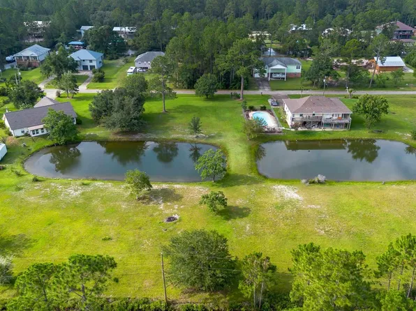 Blackwater Dr, Milton, FL 32583