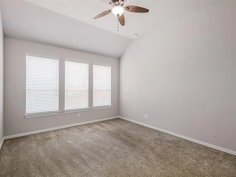 205 Penna Ln — Photo 14