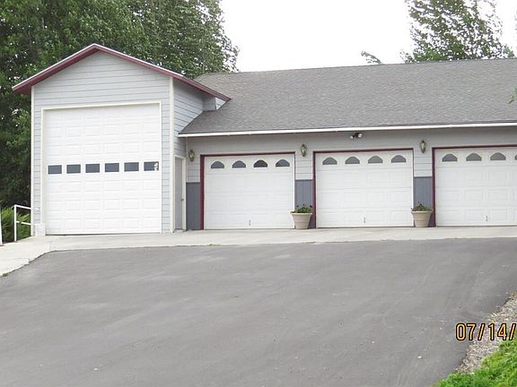 5th image of 2651 Grassland Dr