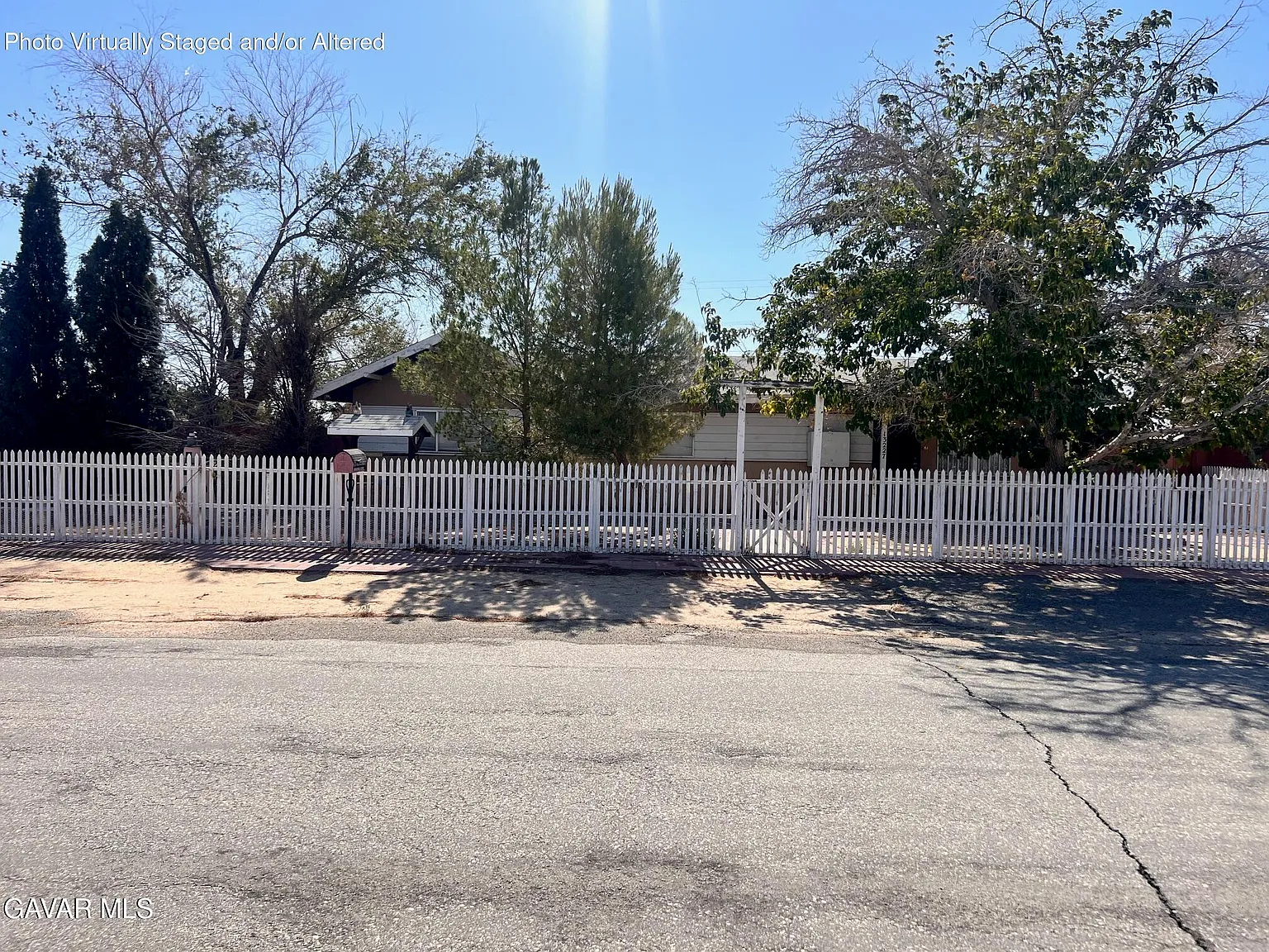 13227 Flint St photo 1