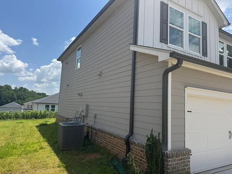 14 Warwick Ct — Photo 3