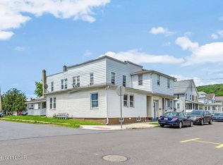 162-164 Oliver St, Kingston, PA 18704
