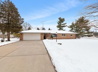 2543 N River Rd, Waterford, WI 53185