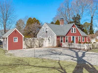 303 Phinneys Ln, Barnstable, MA, 02630
