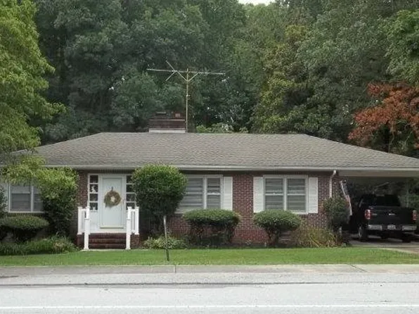 312 Westminster Hwy, Westminster, SC 29693