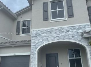 1130 SE 26th Rd, Homestead, FL 33035