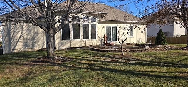 2nd image of 3921 SW Windemere Dr