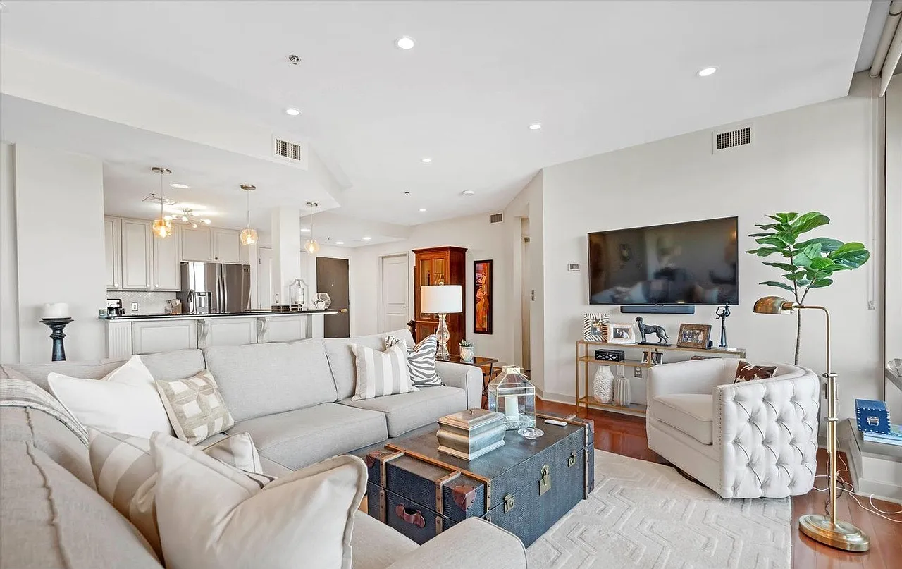 1 bed, 740 sqft, $600 — Photo 4