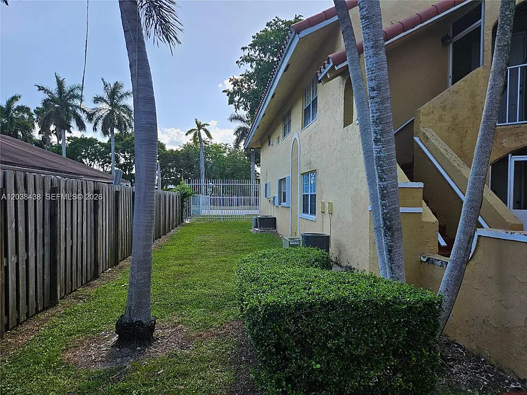 15665 SW 74th Circle Dr #12 — Photo 29