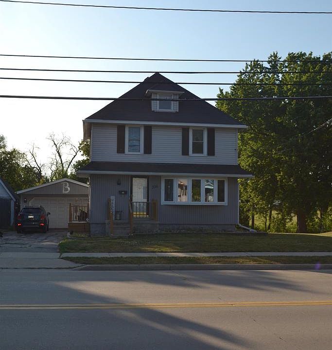 336 Fond du Lac Street, Waupun, WI 53963 Zillow