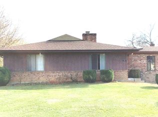 141 W View Rd, Troutville, VA 24175