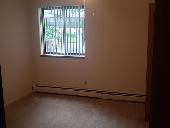 3rd image of 1135 Michigan Ave E APT 14