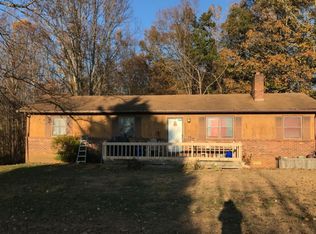 152 Beasley Rd, Mount Airy, NC 27030