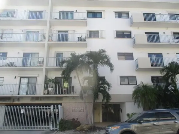 2939 Indian Creek Drive #403, Miami Beach, FL 33140