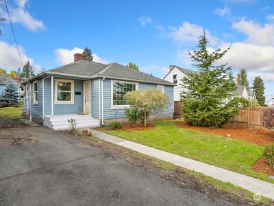 13517 35th Avenue S, Seattle, WA, 98168