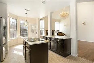 4 bed, 2984 sqft, $3,250 — Photo 4