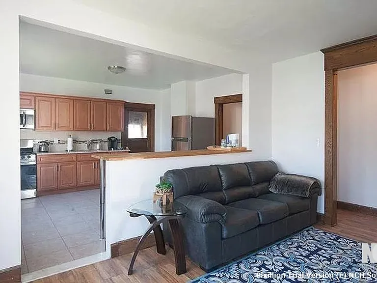 36 Farr Ave — Photo 14