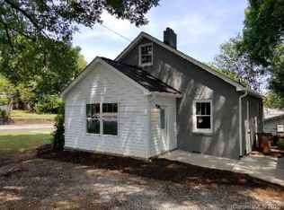 304 N Grove St, Lincolnton, NC 28092