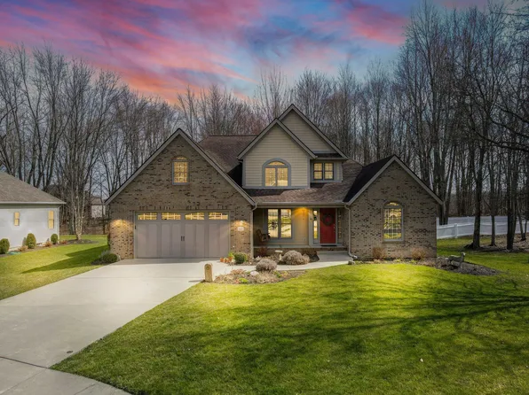 43 Calumet Dr S, Granville, OH 43023