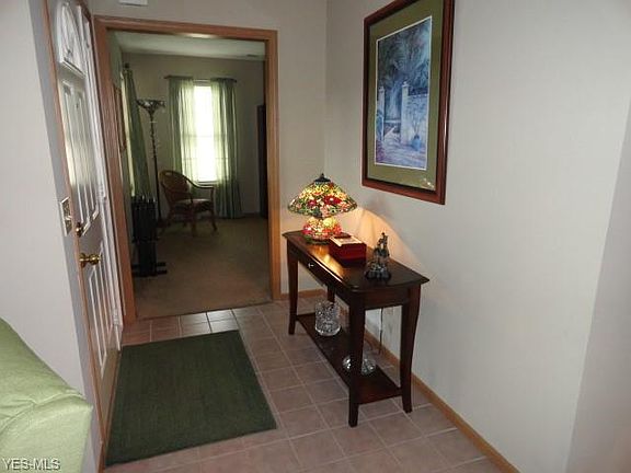 3rd image of 7736 Brittanny Dr NE