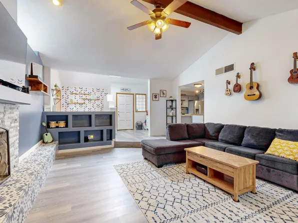 1901 Paige Pl NE, Albuquerque, NM 87112
