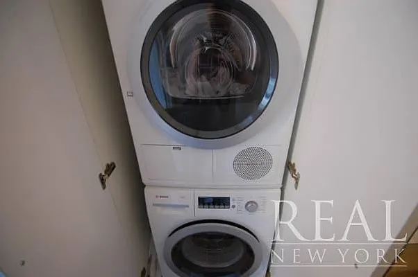 Rented by REAL New York | media 24