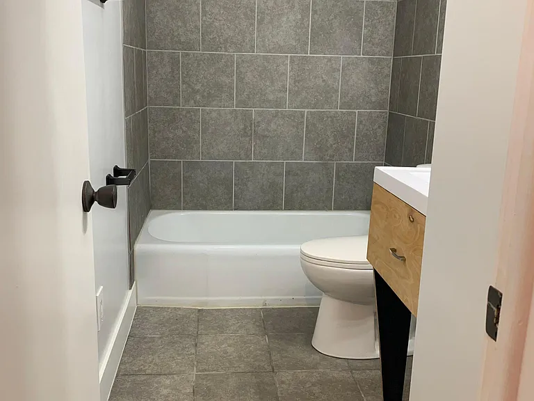 6929 Vernson Dr — Photo 7
