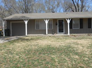 8925 Goodman Dr, Overland Park, KS 66212
