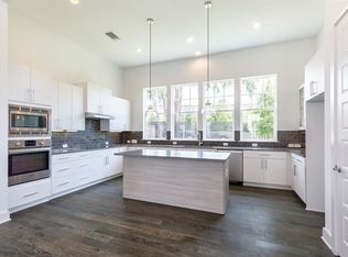 3423 Timbergrove Heights St, Houston, TX 77008