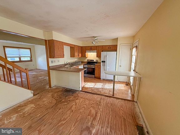 4th image of 12342 Boncrest Dr