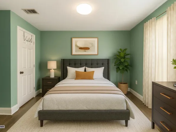 72 Sterling Avenue image 12 of 30