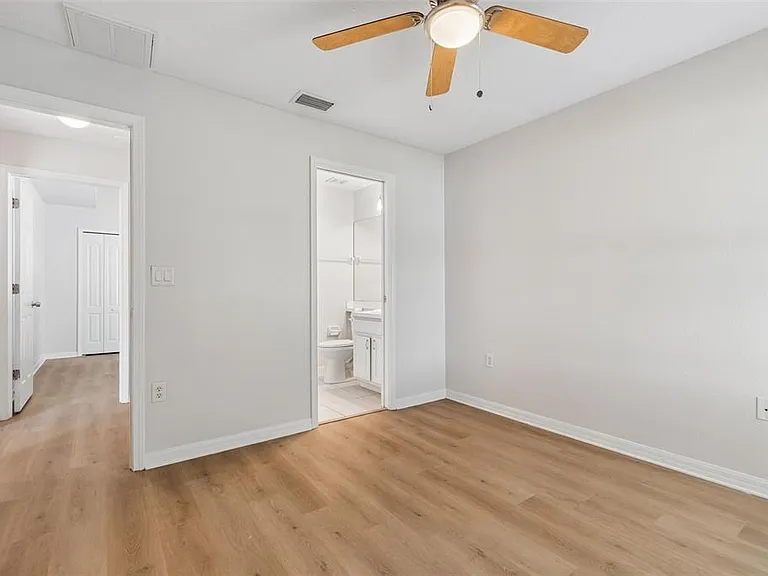 2222 Roanoke Springs Dr — Photo 21