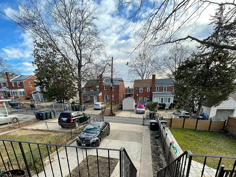 5027 11th St NE — Photo 24