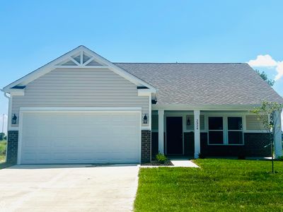 2324 N Liberty Lakes Dr, Seymour, IN, 47274